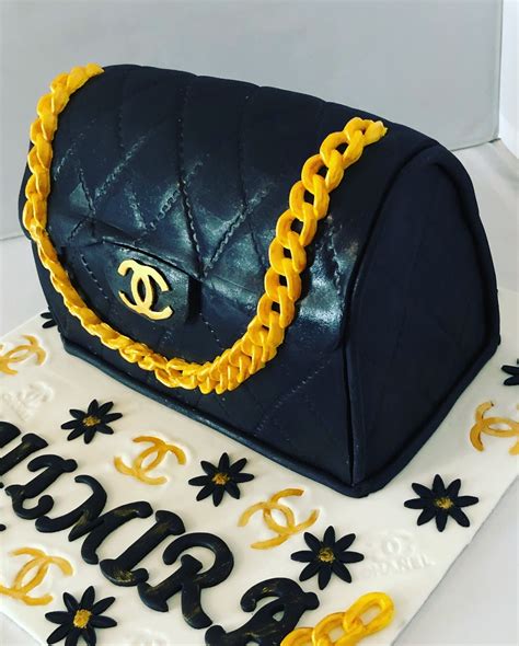 Gâteau sac Chanel : anniversaire Zulmira – Gourmandelices